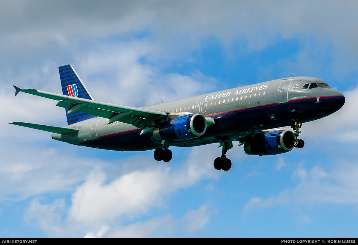 Aircraft Photo of N409UA | Airbus A320-232 | United Airlines | AirHistory.net #298296