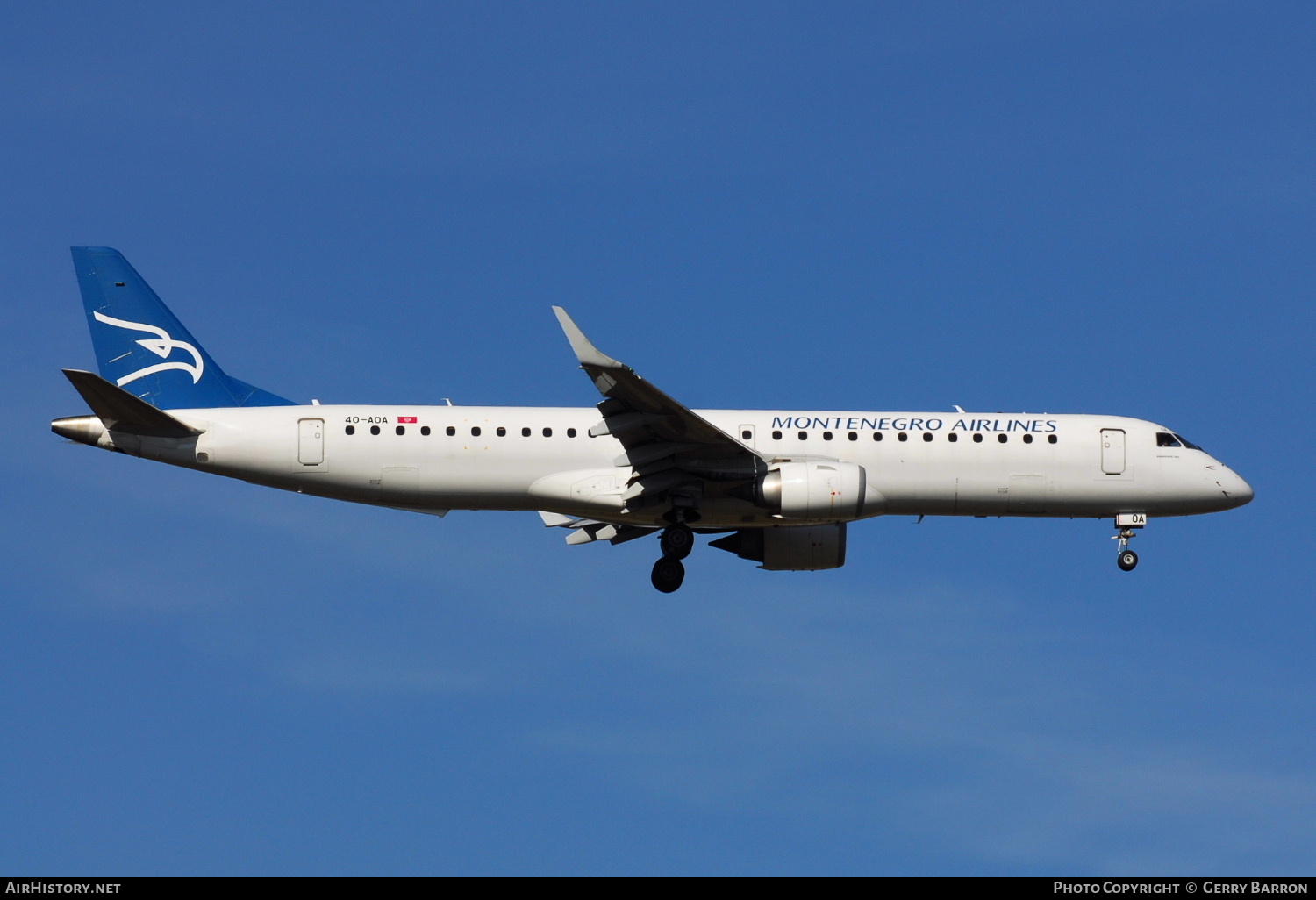 Aircraft Photo of 4O-AOA | Embraer 195LR (ERJ-190-200LR) | Montenegro Airlines | AirHistory.net #298310