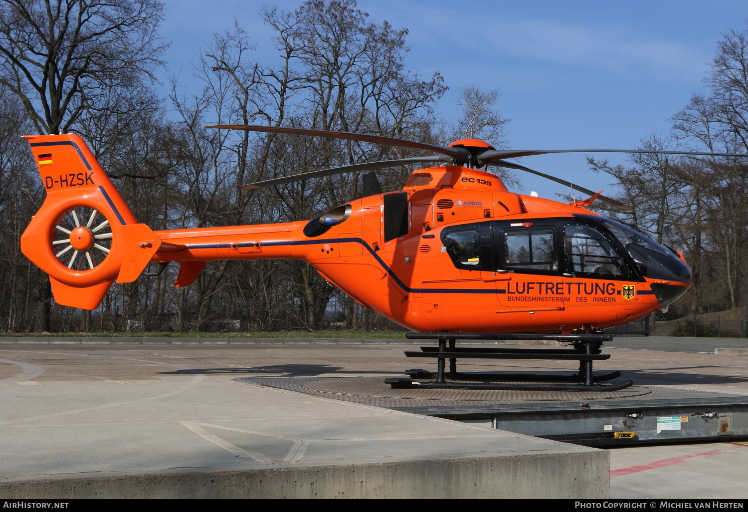 Aircraft Photo of D-HZSK | Eurocopter EC-135T-2+ | Luftrettung - Bundesministerium des Innern | AirHistory.net #298317