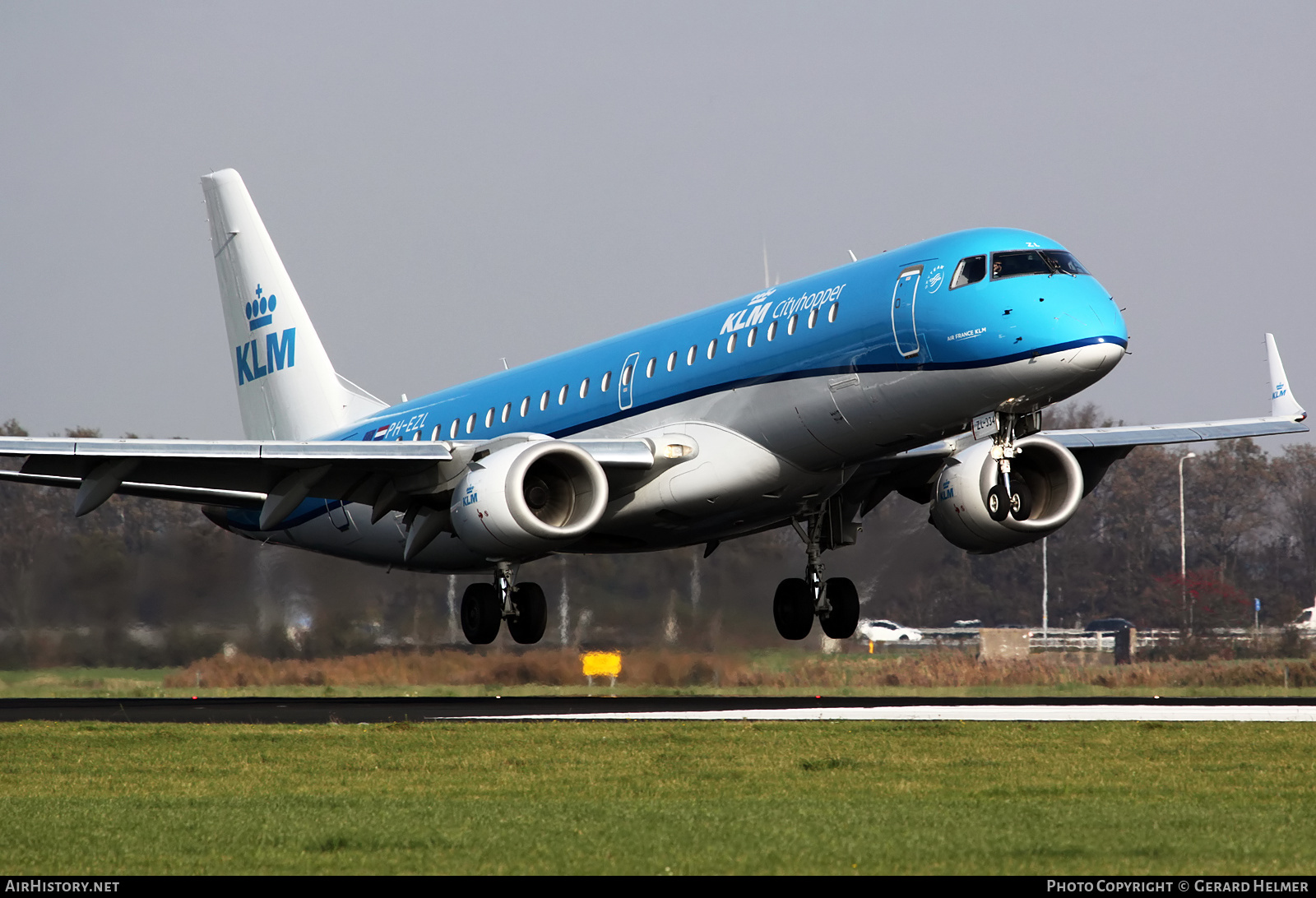 Aircraft Photo of PH-EZL | Embraer 190STD (ERJ-190-100STD) | KLM Cityhopper | AirHistory.net #298358