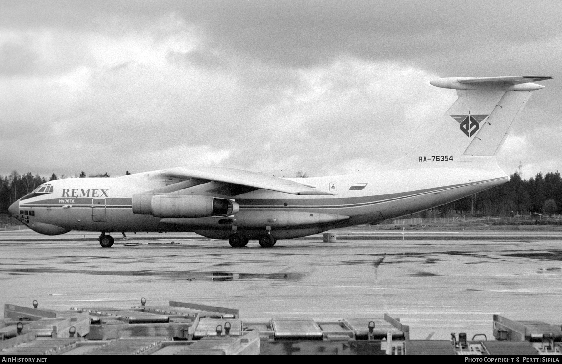 Aircraft Photo of RA-76354 | Ilyushin Il-76TD | Remex - Remont Exploitation | AirHistory.net #298408
