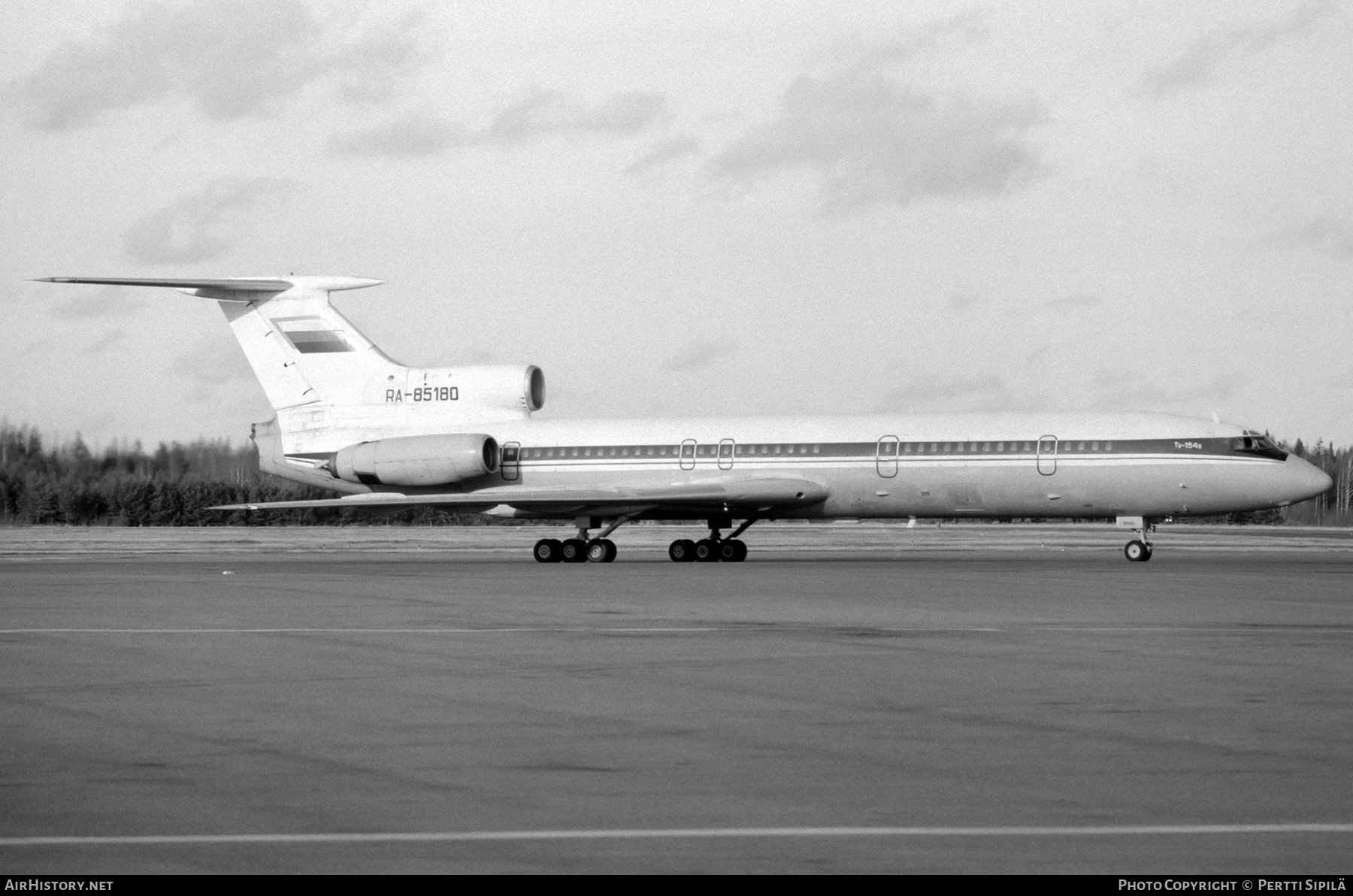 Aircraft Photo of RA-85180 | Tupolev Tu-154B | AirHistory.net #298503