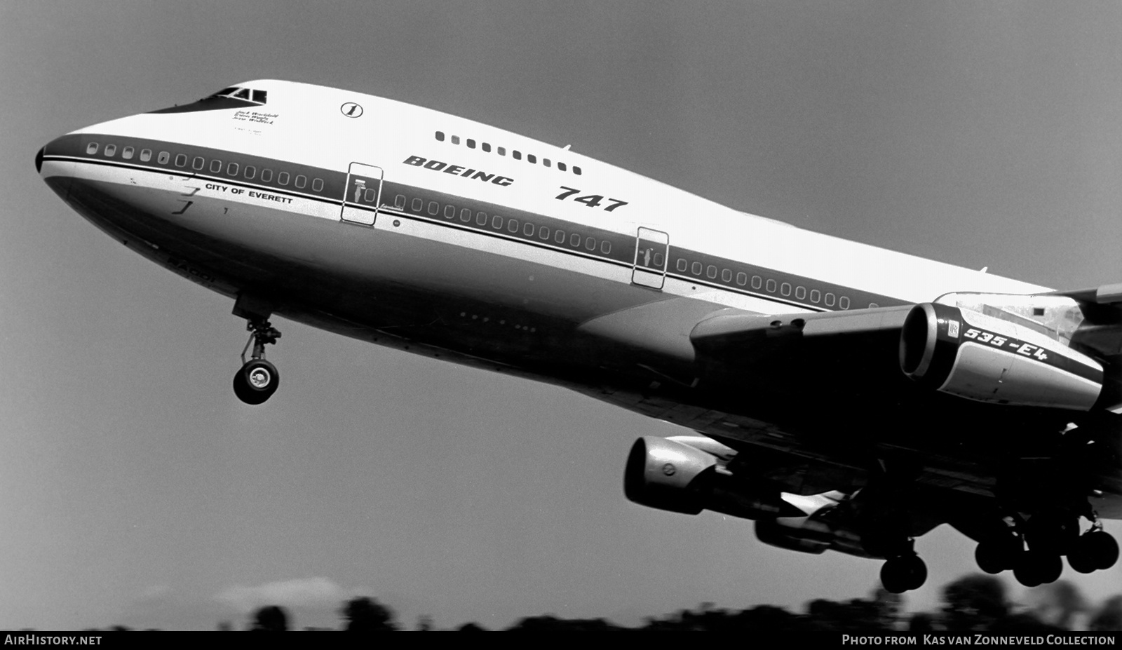 Aircraft Photo of N7470 | Boeing 747-121 | Boeing | AirHistory.net #298525