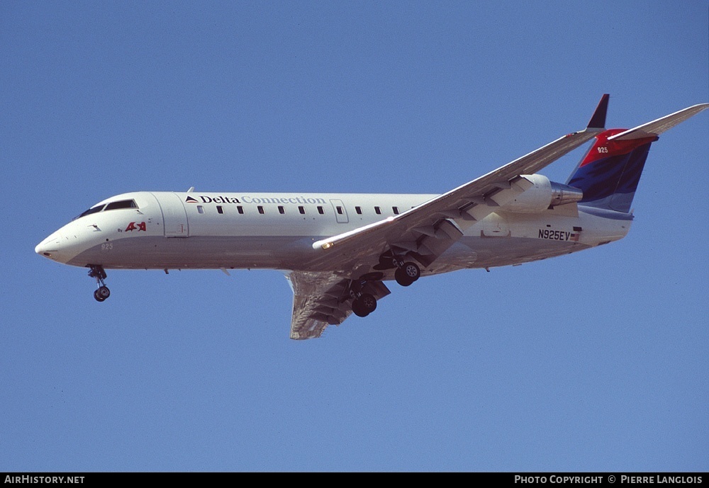 Aircraft Photo of N925EV | Bombardier CRJ-200ER (CL-600-2B19) | Delta Connection | AirHistory.net #298738