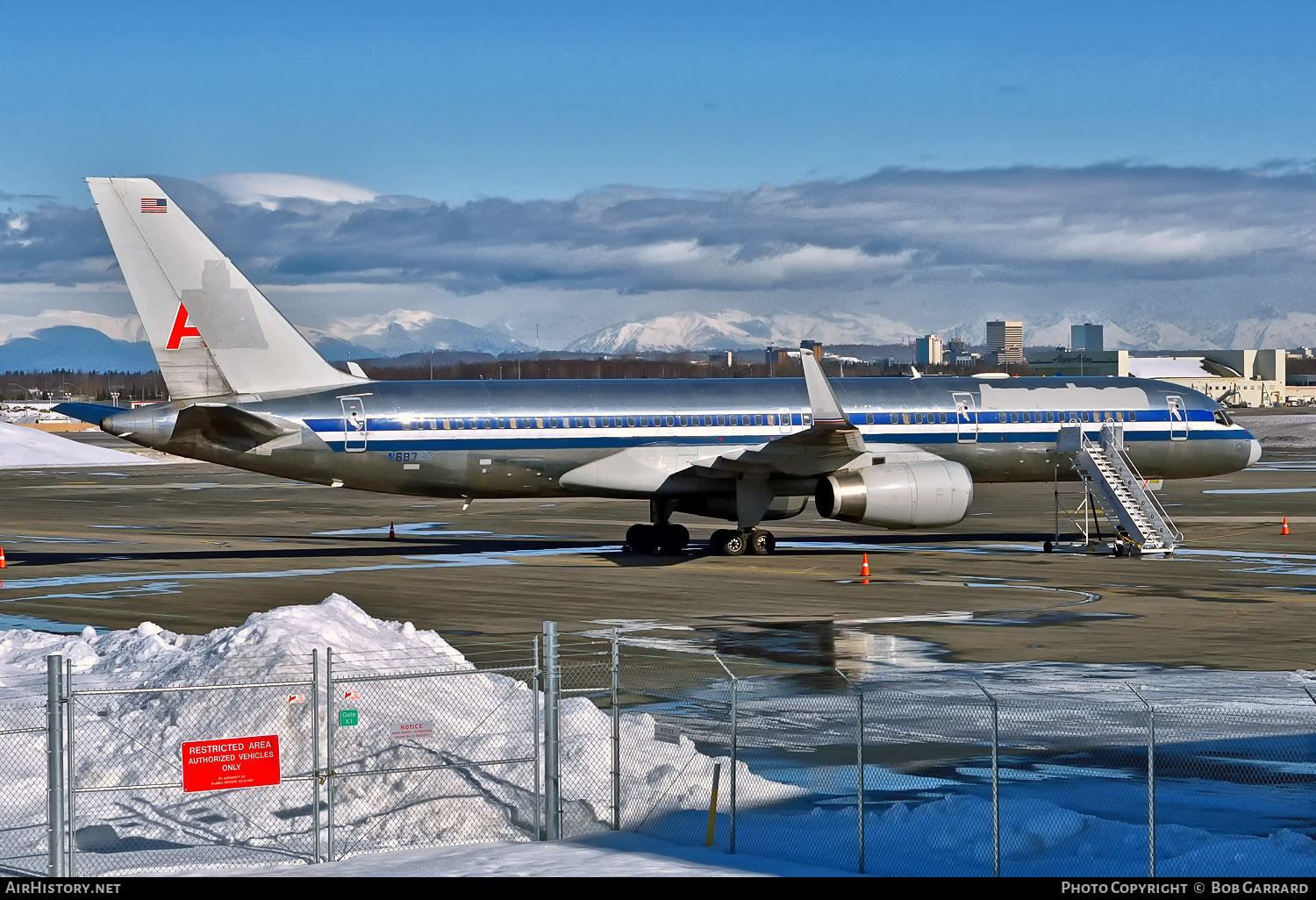 Aircraft Photo of N687AA | Boeing 757-223 | AirHistory.net #298763