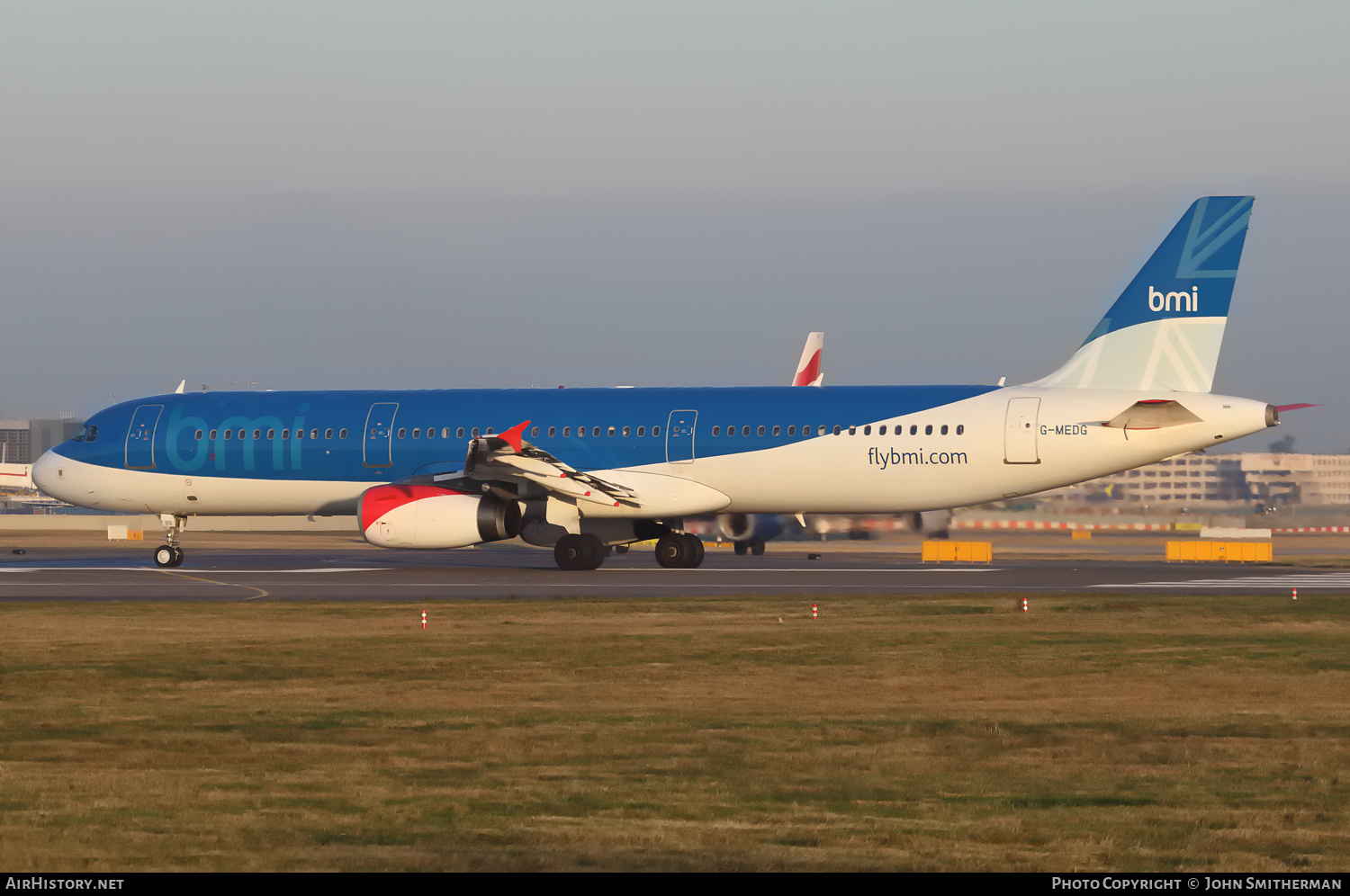 Aircraft Photo of G-MEDG | Airbus A321-231 | BMI - British Midland International | AirHistory.net #298905