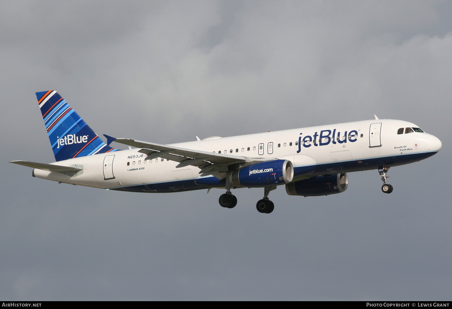 Aircraft Photo of N653JB | Airbus A320-232 | JetBlue Airways | AirHistory.net #298922