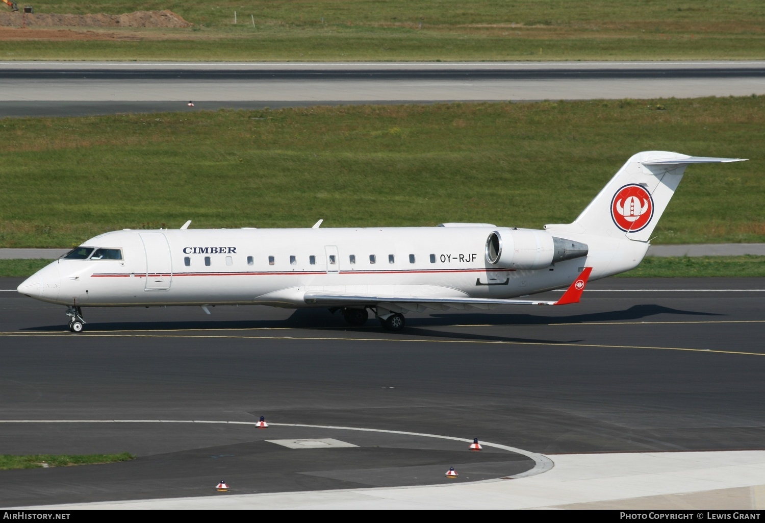 Aircraft Photo of OY-RJF | Canadair CRJ-200LR (CL-600-2B19) | Cimber Air | AirHistory.net #298933