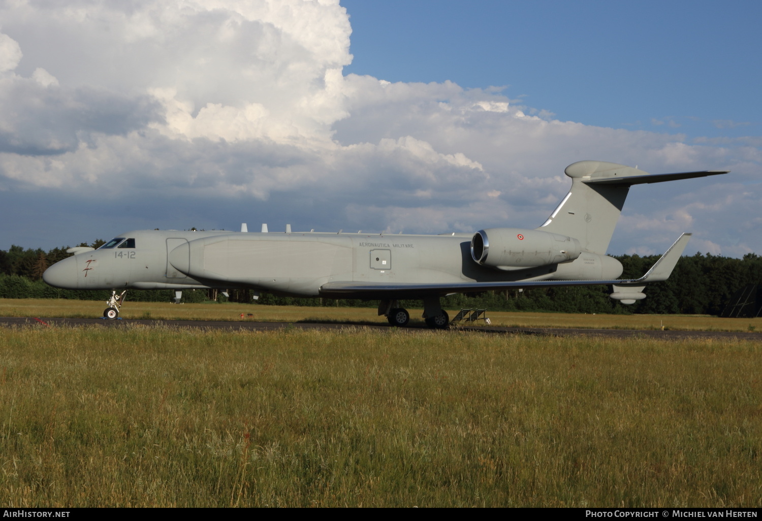 Aircraft Photo of MM62303 | Gulfstream Aerospace E-550A Gulfstream G550/AEW | Italy - Air Force | AirHistory.net #298942