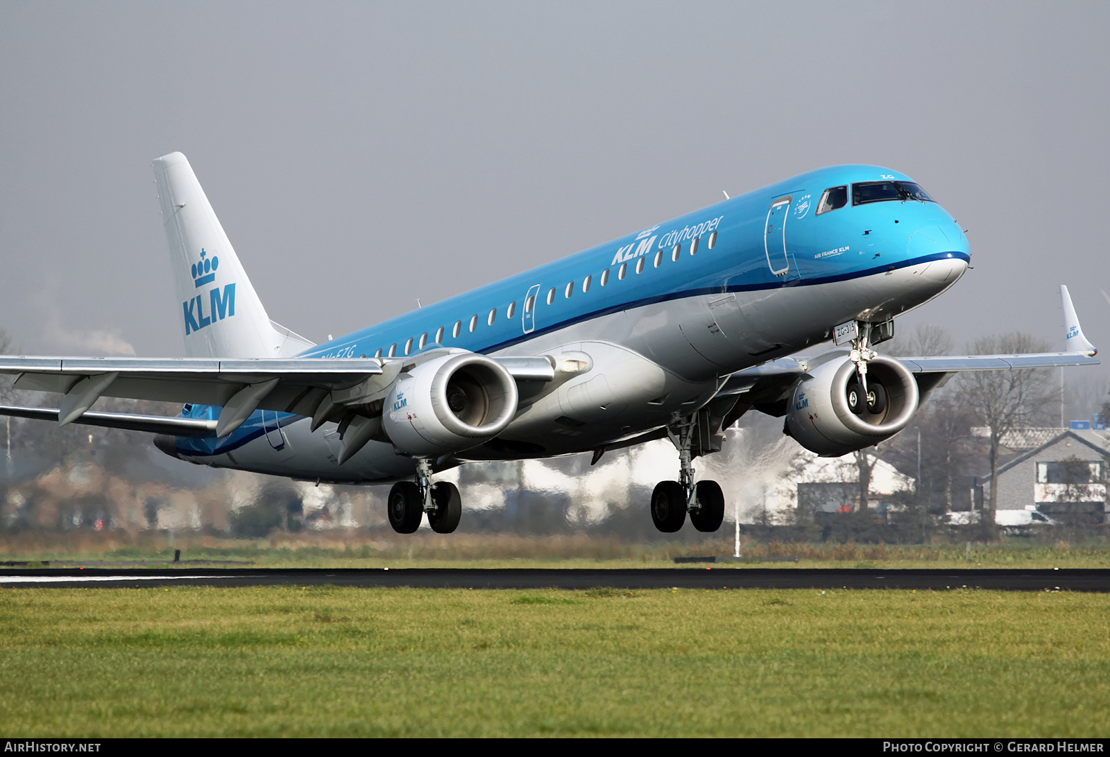 Aircraft Photo of PH-EZG | Embraer 190STD (ERJ-190-100STD) | KLM Cityhopper | AirHistory.net #299093