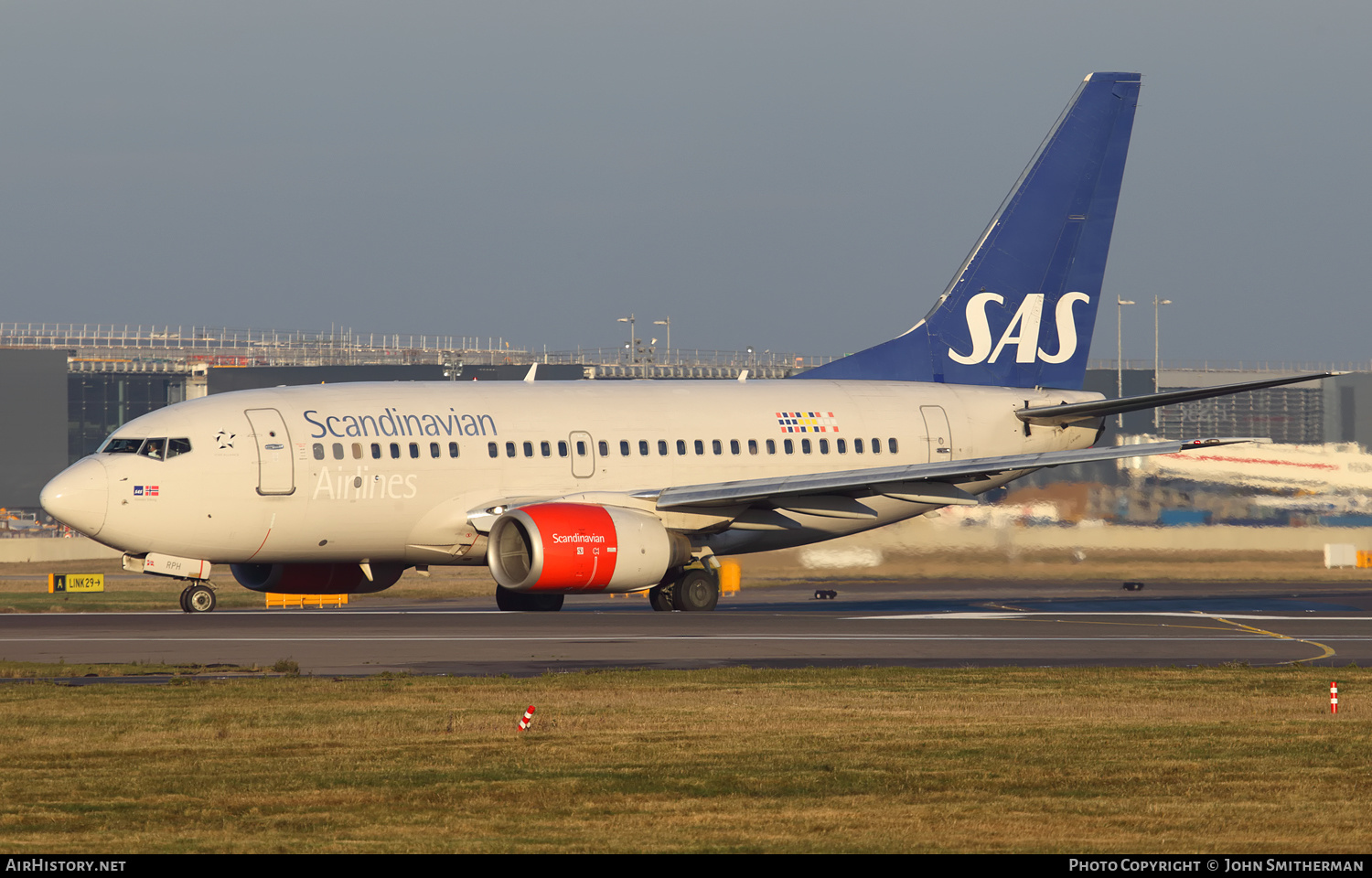 Aircraft Photo of LN-RPH | Boeing 737-683 | Scandinavian Airlines - SAS | AirHistory.net #299196