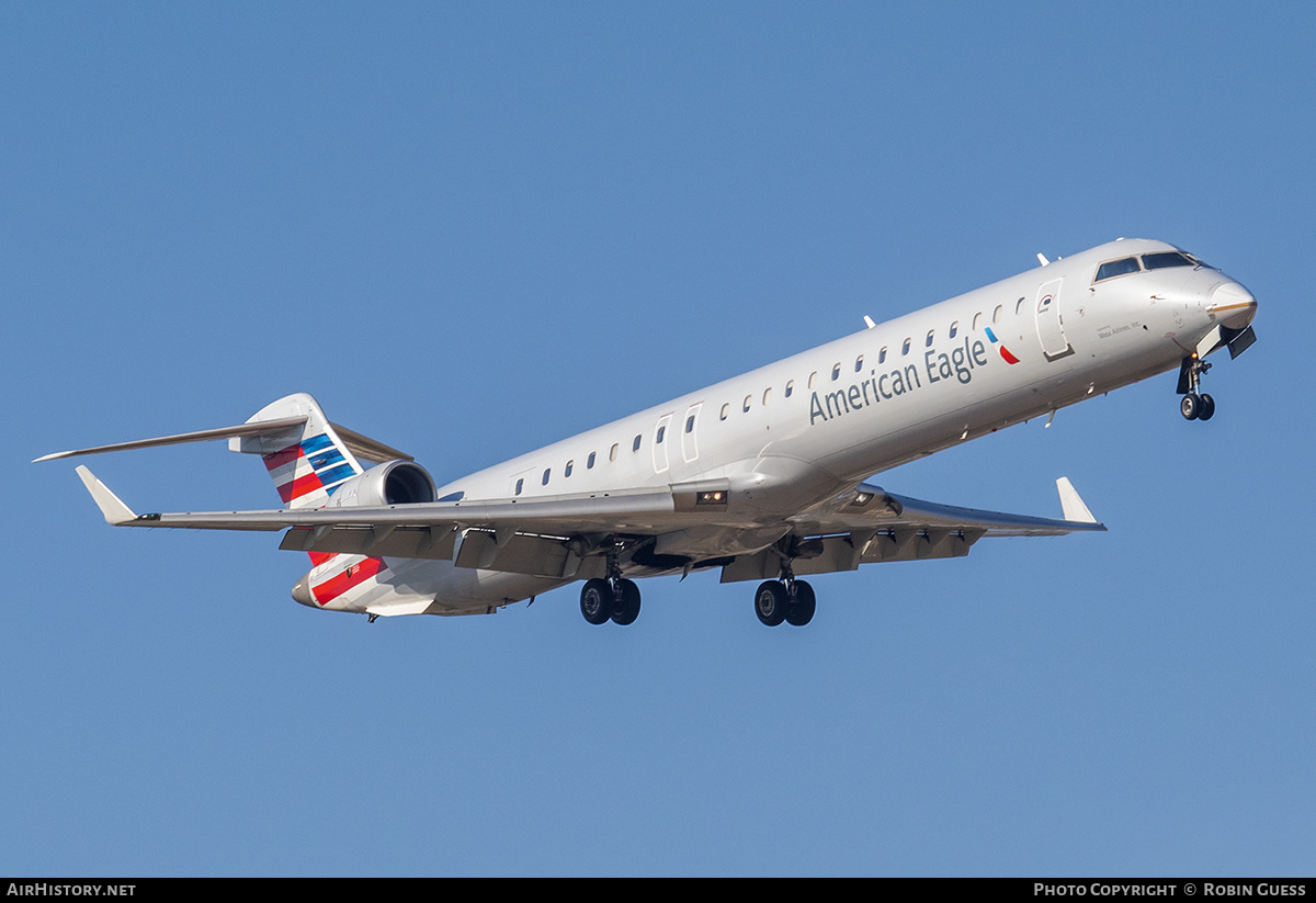 Aircraft Photo of N905J | Bombardier CRJ-900ER (CL-600-2D24) | American Eagle | AirHistory.net #299291