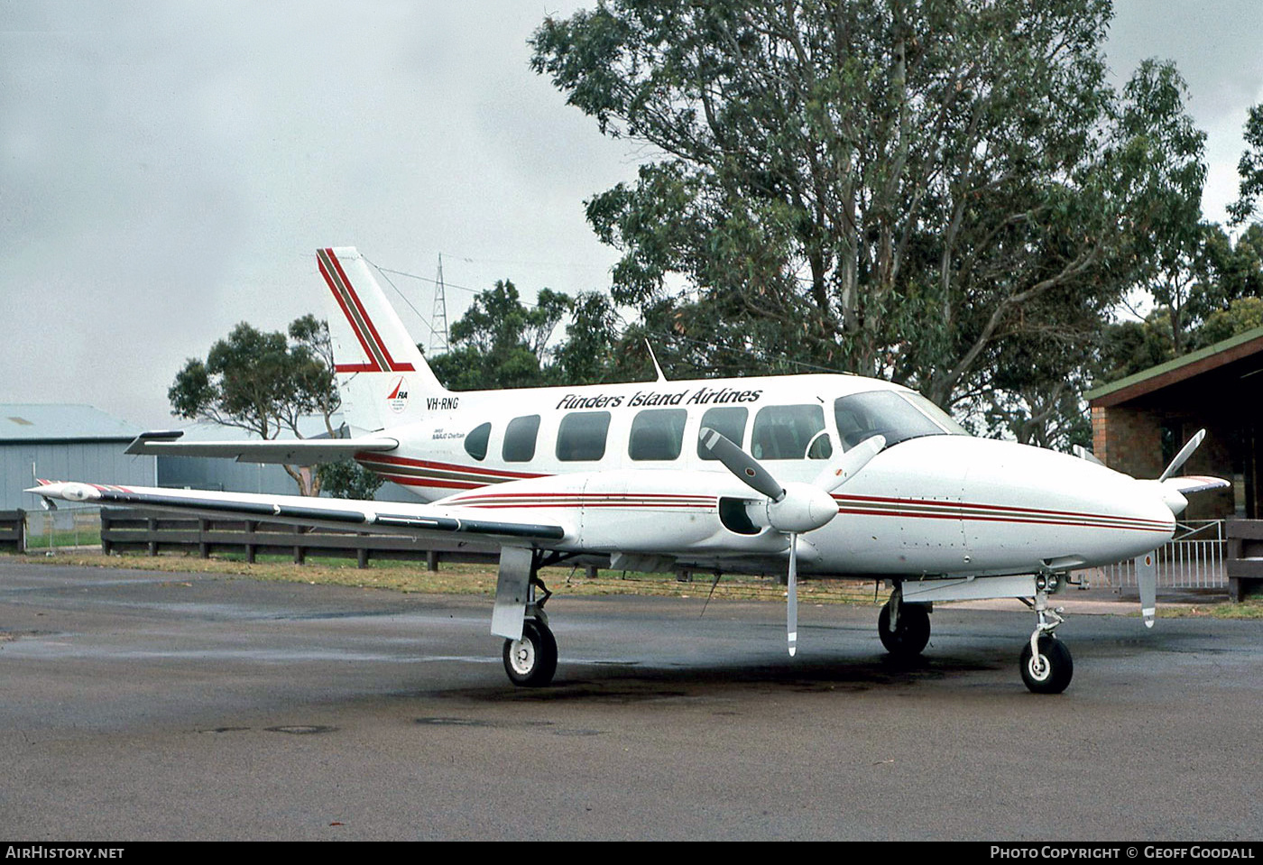 Aircraft Photo of VH-RNG | Piper PA-31-350 Navajo Chieftain | Flinders Island Airlines | AirHistory.net #299294