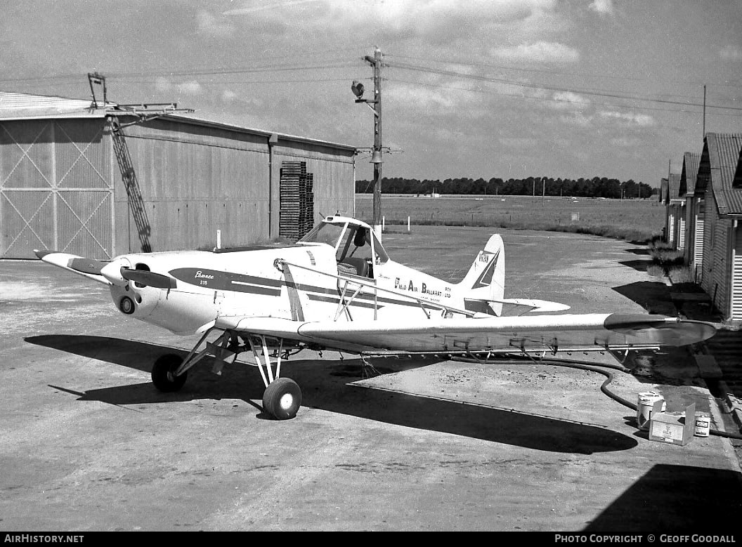 Aircraft Photo of VH-FAN | Piper PA-25-235 Pawnee 235 A1 | Field Air | AirHistory.net #299318