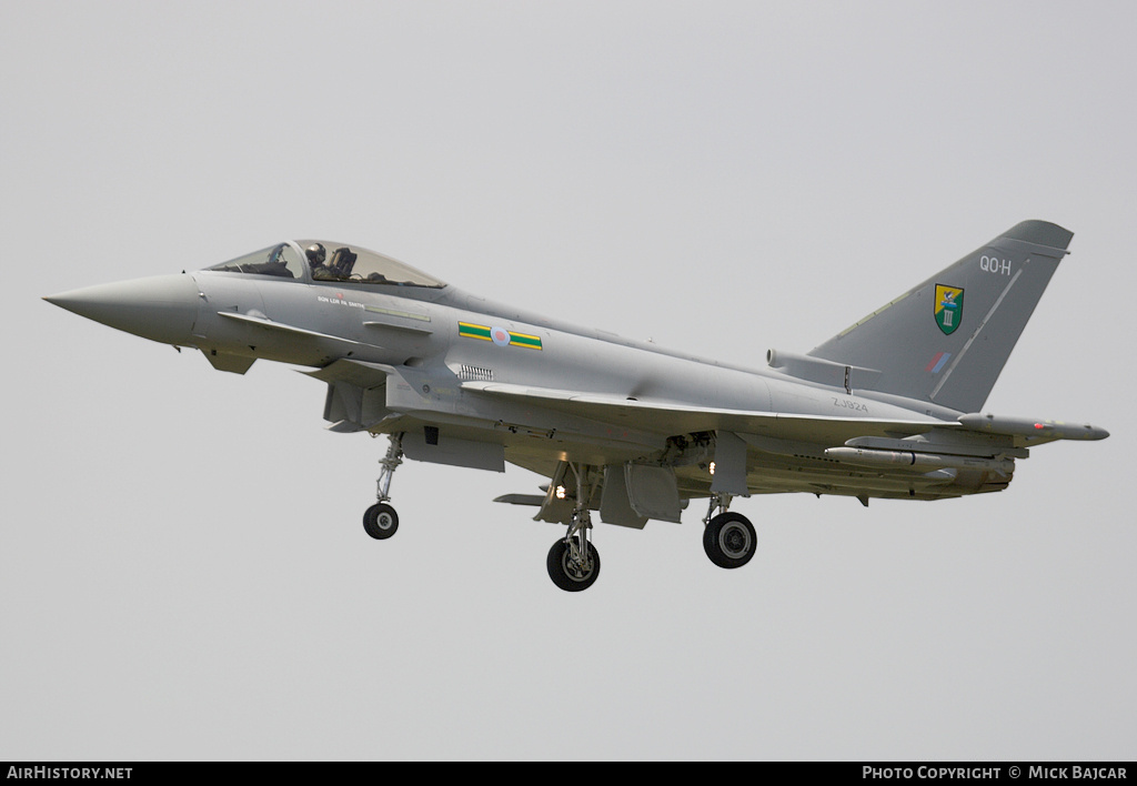 Aircraft Photo of ZJ924 | Eurofighter EF-2000 Typhoon F2 | UK - Air Force | AirHistory.net #299386
