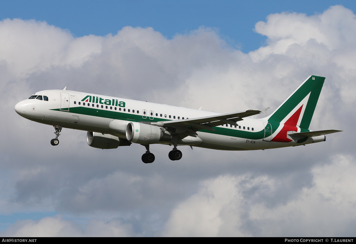 Aircraft Photo of EI-EIA | Airbus A320-216 | Alitalia | AirHistory.net #299482