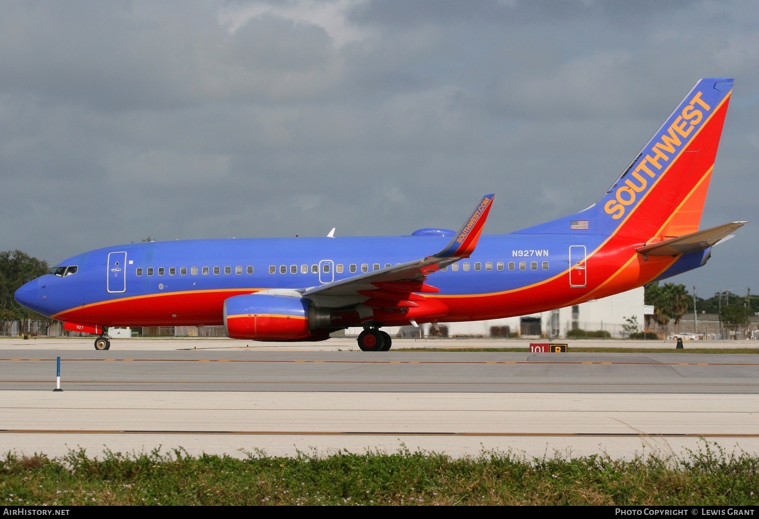 Aircraft Photo of N927WN | Boeing 737-7H4 | Southwest Airlines | AirHistory.net #299527