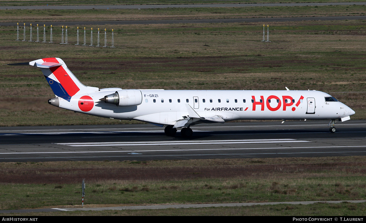 Aircraft Photo of F-GRZI | Bombardier CRJ-702 (CL-600-2C10) | Hop! | AirHistory.net #299578