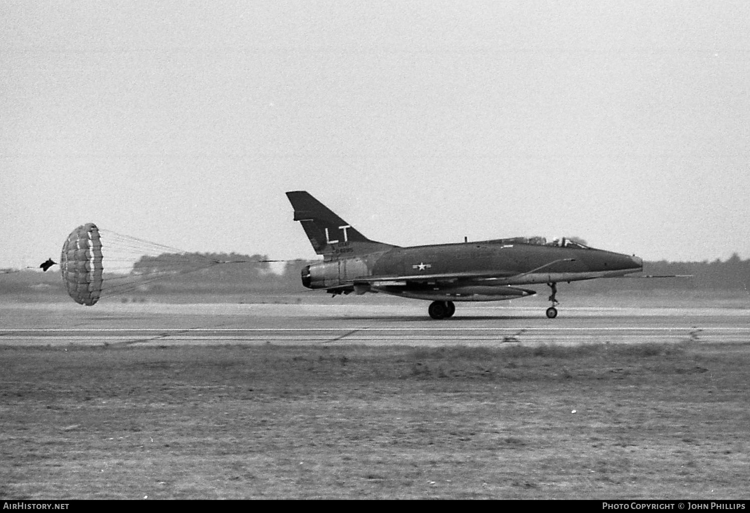 Aircraft Photo of 56-2915 / 0-62915 | North American F-100D Super Sabre | USA - Air Force | AirHistory.net #299670