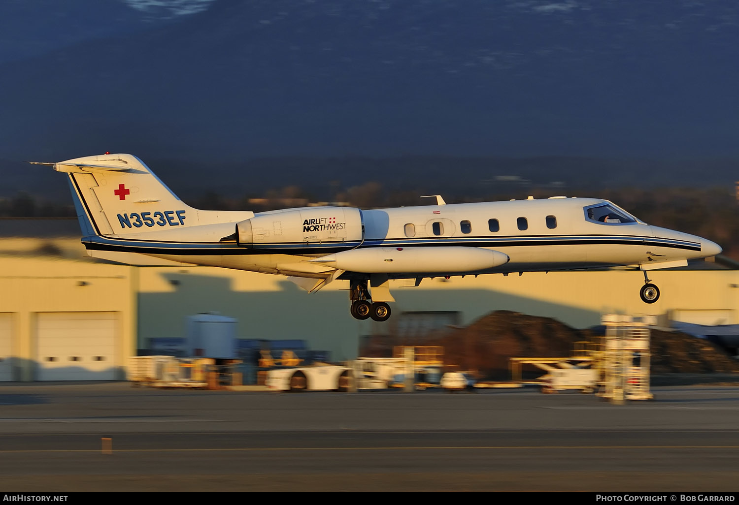 Aircraft Photo of N353EF | Learjet 35A | Airlift Northwest | AirHistory.net #299673