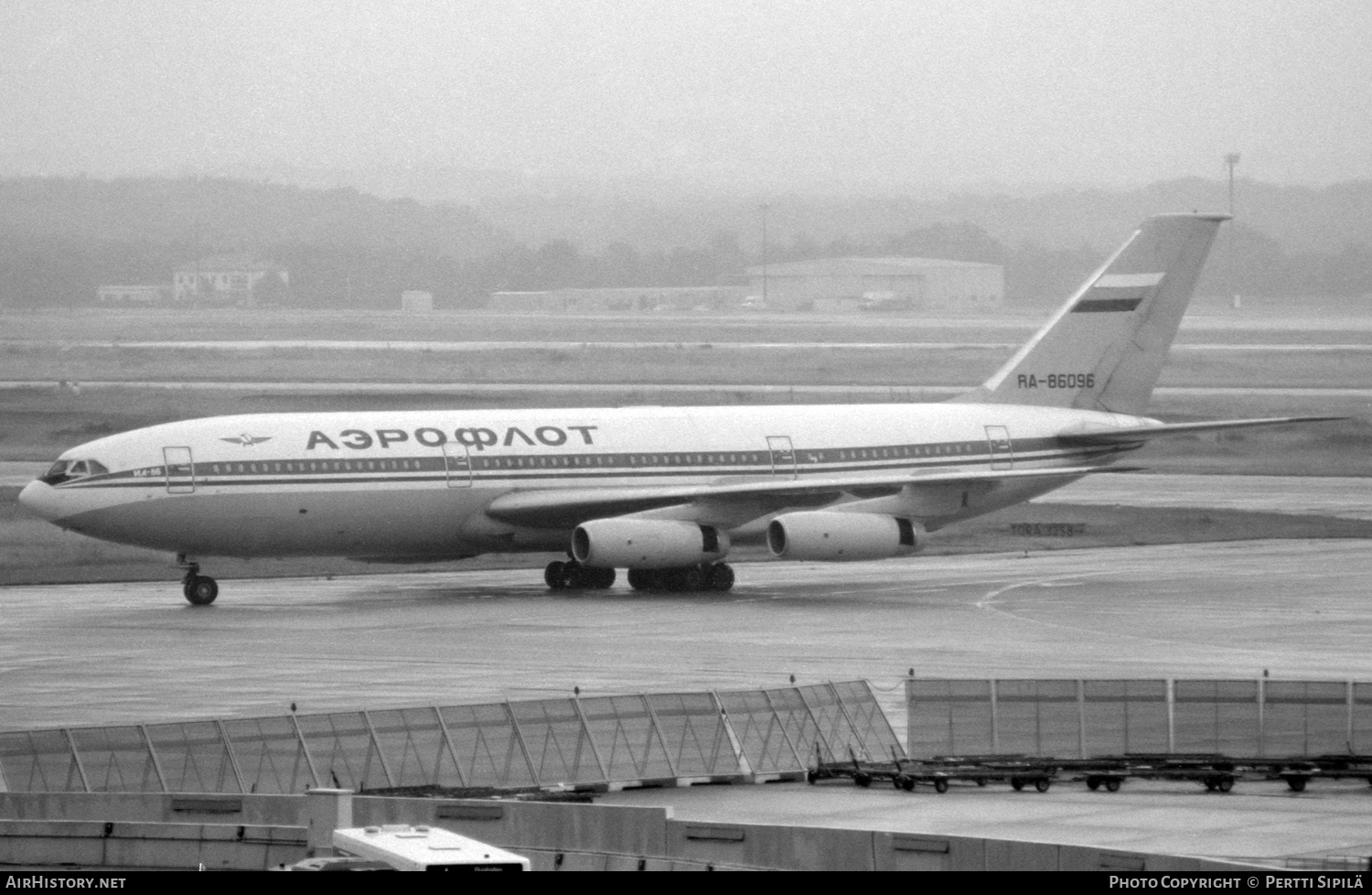 Aircraft Photo of RA-86096 | Ilyushin Il-86 | Aeroflot | AirHistory.net #299677