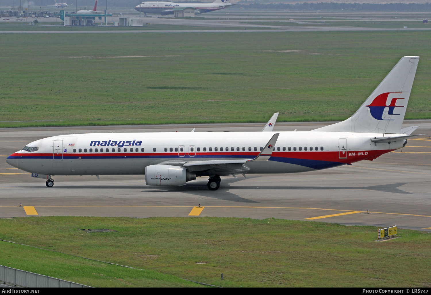 Aircraft Photo of 9M-MLD | Boeing 737-8GQ | Malaysia Airlines | AirHistory.net #299680