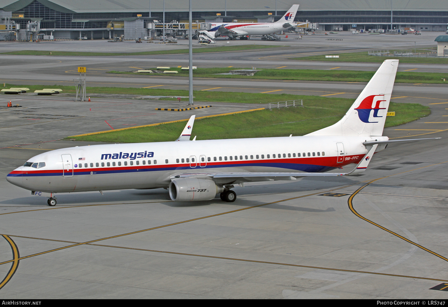Aircraft Photo of 9M-FFC | Boeing 737-86N | Malaysia Airlines | AirHistory.net #299683