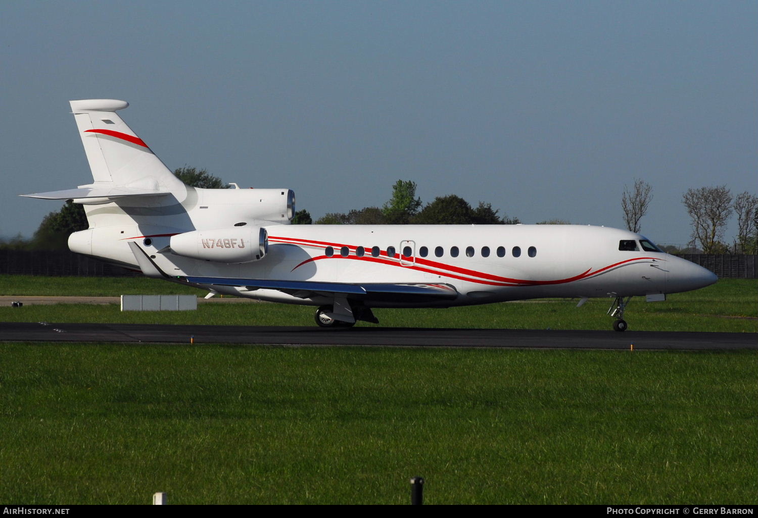 Aircraft Photo of N748FJ | Dassault Falcon 7X | AirHistory.net #299753
