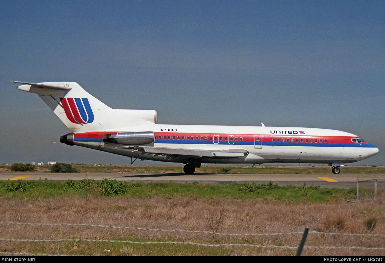 Aircraft Photo of N7006U | Boeing 727-22 | United Airlines | AirHistory.net #299772