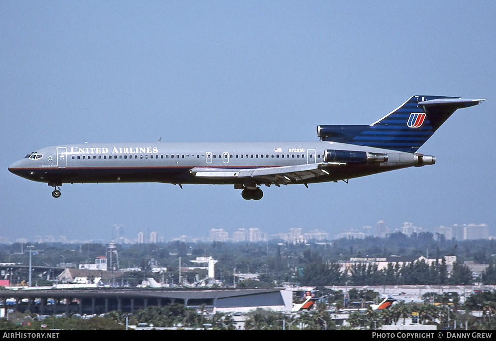Aircraft Photo of N7283U | Boeing 727-222 | United Airlines | AirHistory.net #299831
