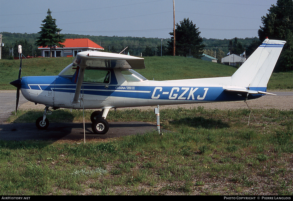 Aircraft Photo of C-GZKJ | Cessna 152 | AirHistory.net #299845