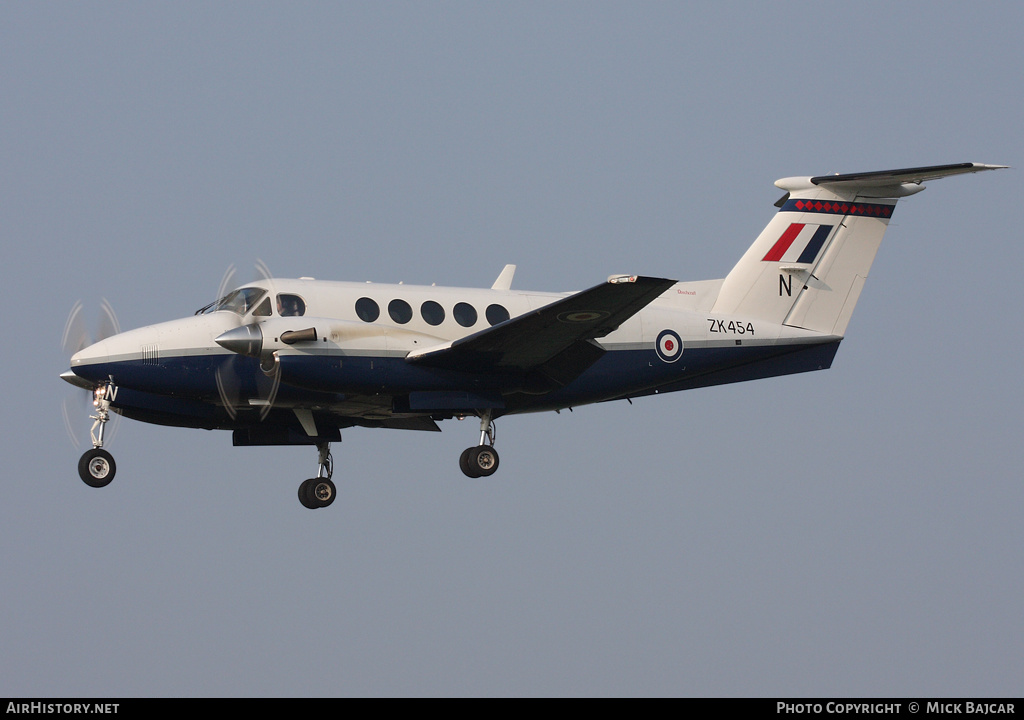 Aircraft Photo of ZK454 | Raytheon B200 King Air | UK - Air Force | AirHistory.net #299886