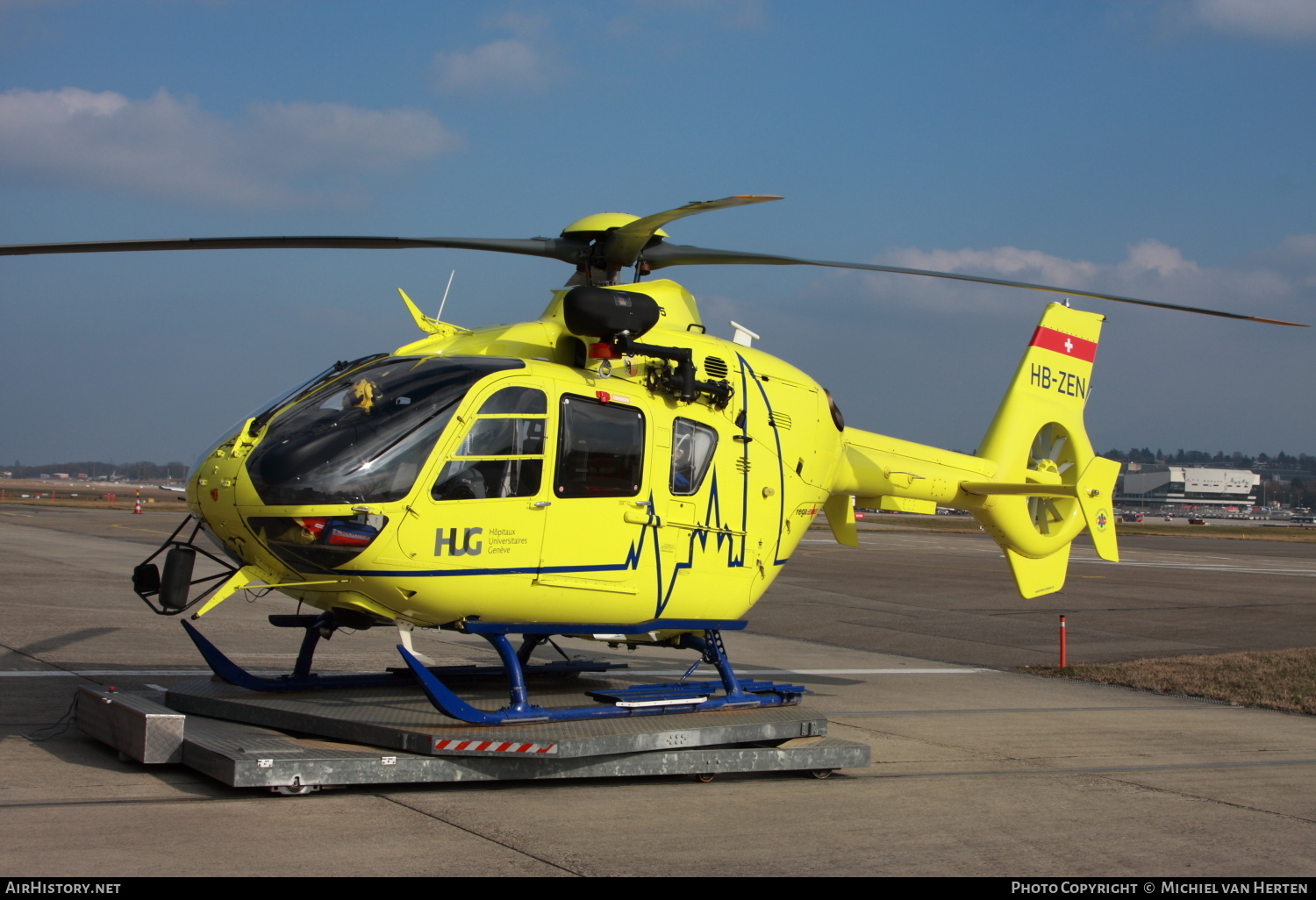 Aircraft Photo of HB-ZEN | Eurocopter EC-135T-2+ | HUG - Hôpitaux Universitaires de Genève | AirHistory.net #299897