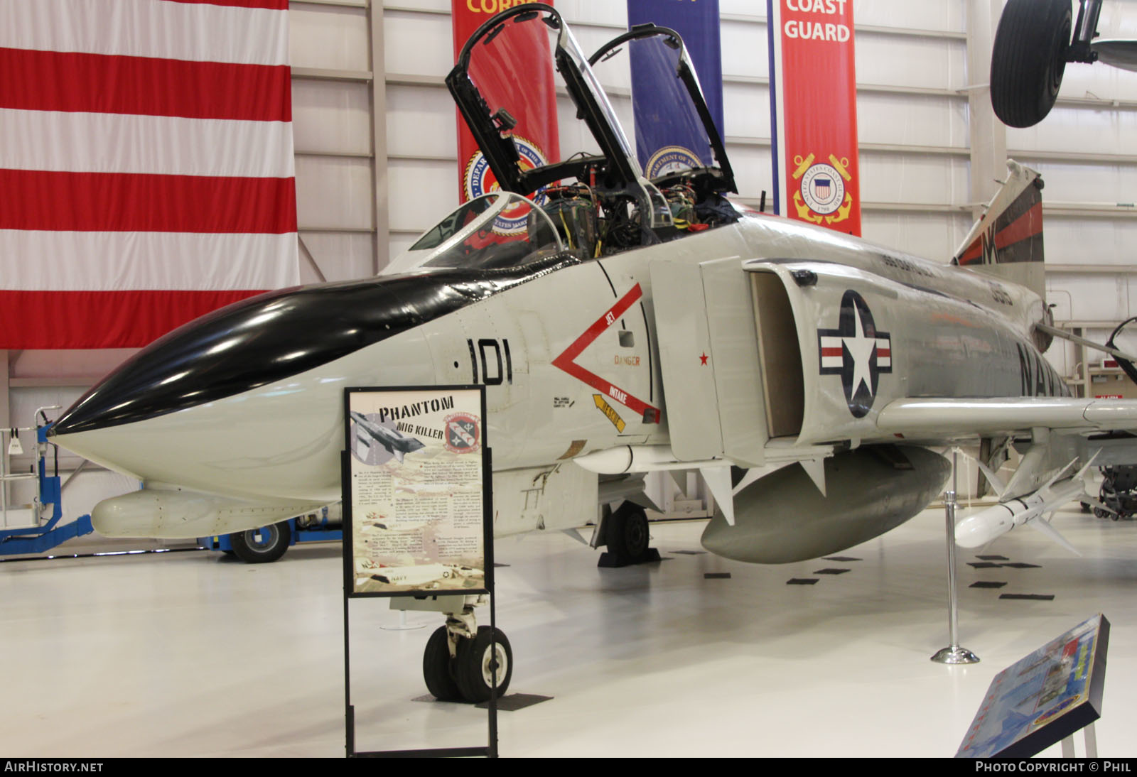 Aircraft Photo of 153915 | McDonnell Douglas F-4N Phantom II | USA - Navy | AirHistory.net #300047