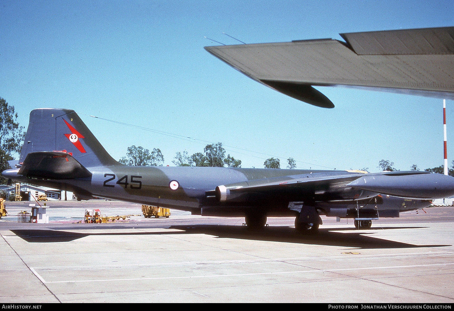 Aircraft Photo of A84-245 | English Electric Canberra Mk20 | Australia - Air Force | AirHistory.net #300060