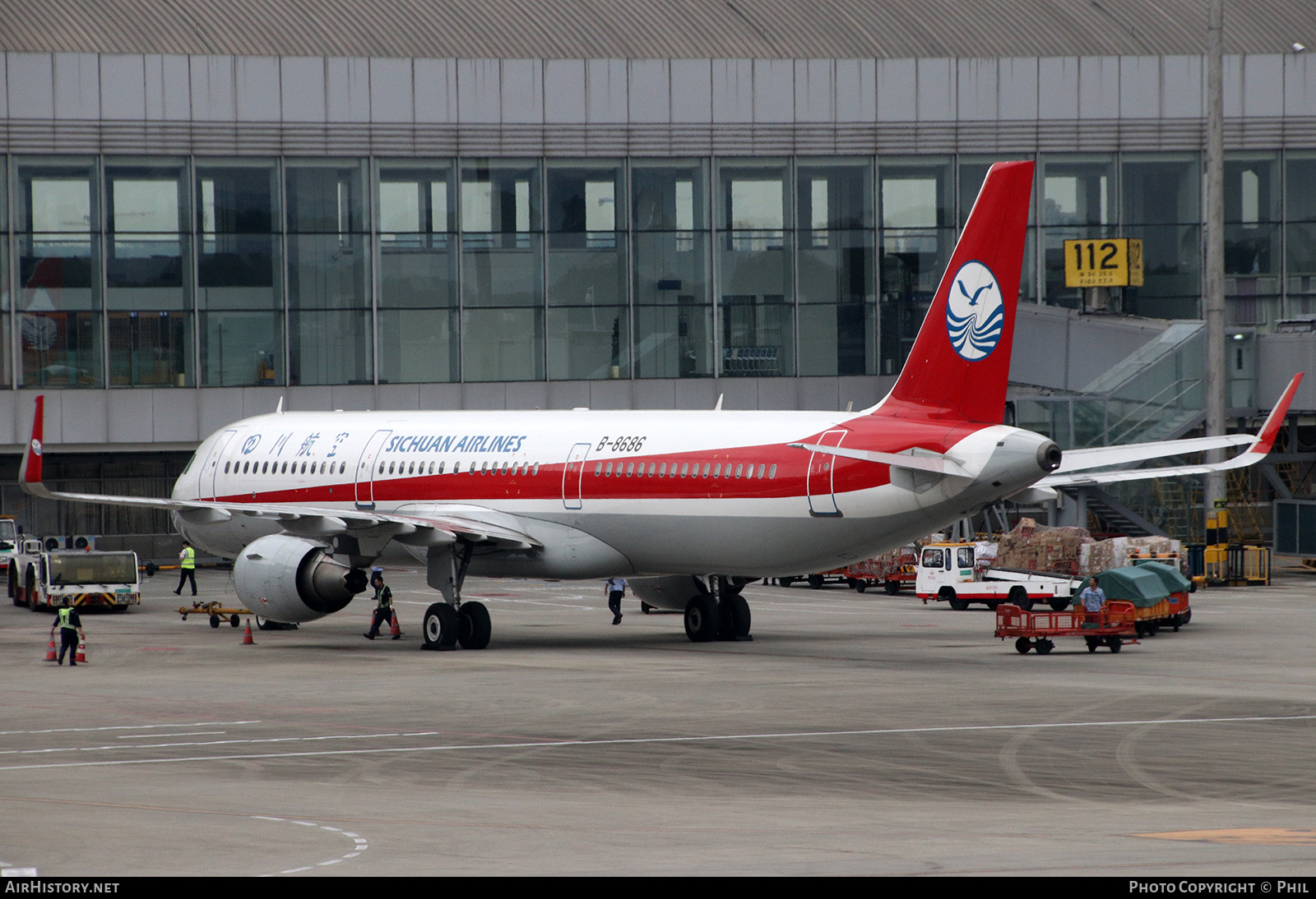 Aircraft Photo of B-8686 | Airbus A321-231 | Sichuan Airlines | AirHistory.net #300075