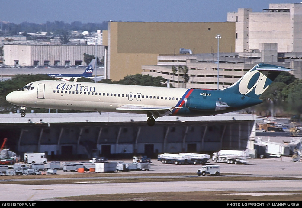 Aircraft Photo of N821AT | McDonnell Douglas DC-9-32 | AirTran | AirHistory.net #300085