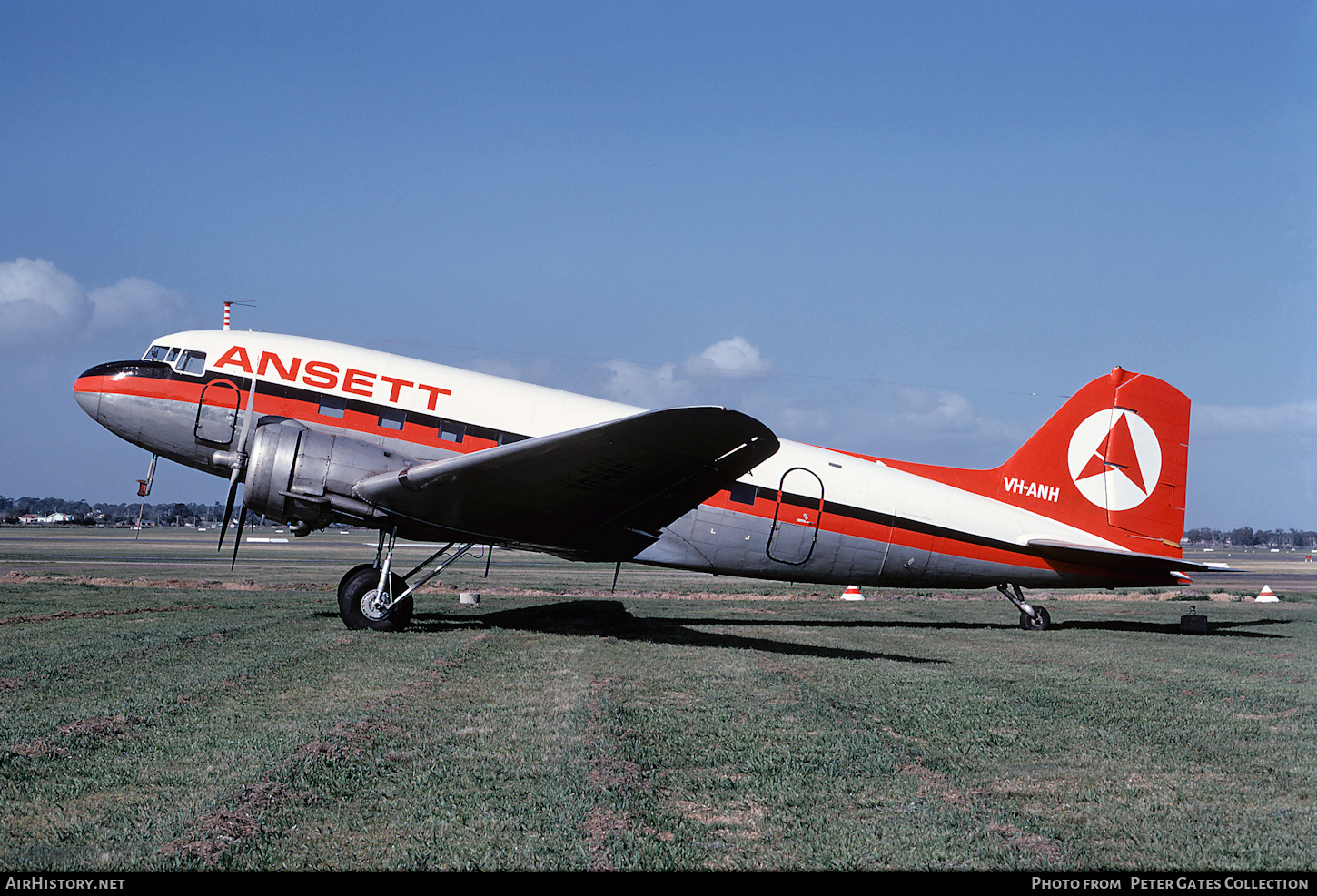 Aircraft Photo of VH-ANH | Douglas DC-3-G202A | Ansett | AirHistory.net #300224
