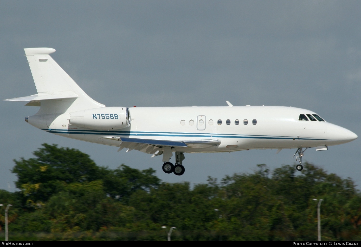 Aircraft Photo of N755BB | Dassault Falcon 2000 | AirHistory.net #300270