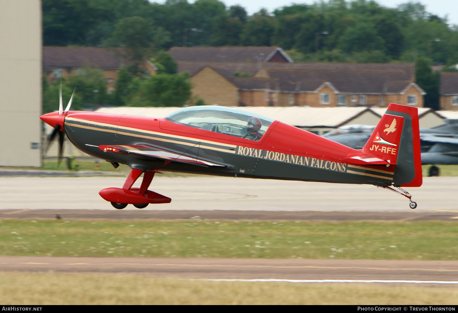 Aircraft Photo of JY-RFE | Extra EA-300LP | Royal Jordanian Falcons | AirHistory.net #300292
