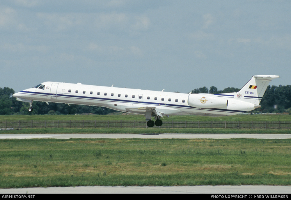 Aircraft Photo of CE-04 | Embraer ERJ-145LR (EMB-145LR) | Belgium - Air Force | AirHistory.net #300386