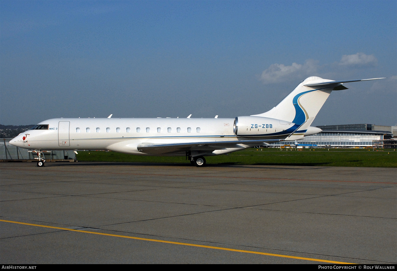 Aircraft Photo of ZS-ZBB | Bombardier Global Express XRS (BD-700-1A10) | AirHistory.net #300417
