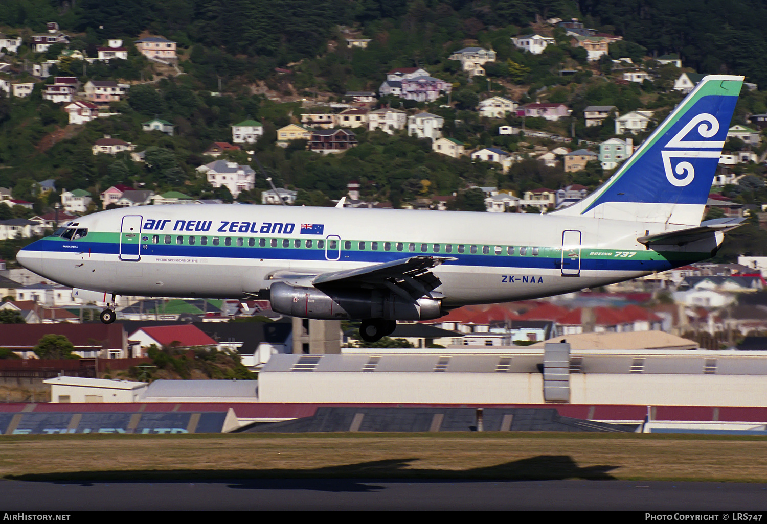 Aircraft Photo of ZK-NAA | Boeing 737-204/Adv | Air New Zealand | AirHistory.net #300431