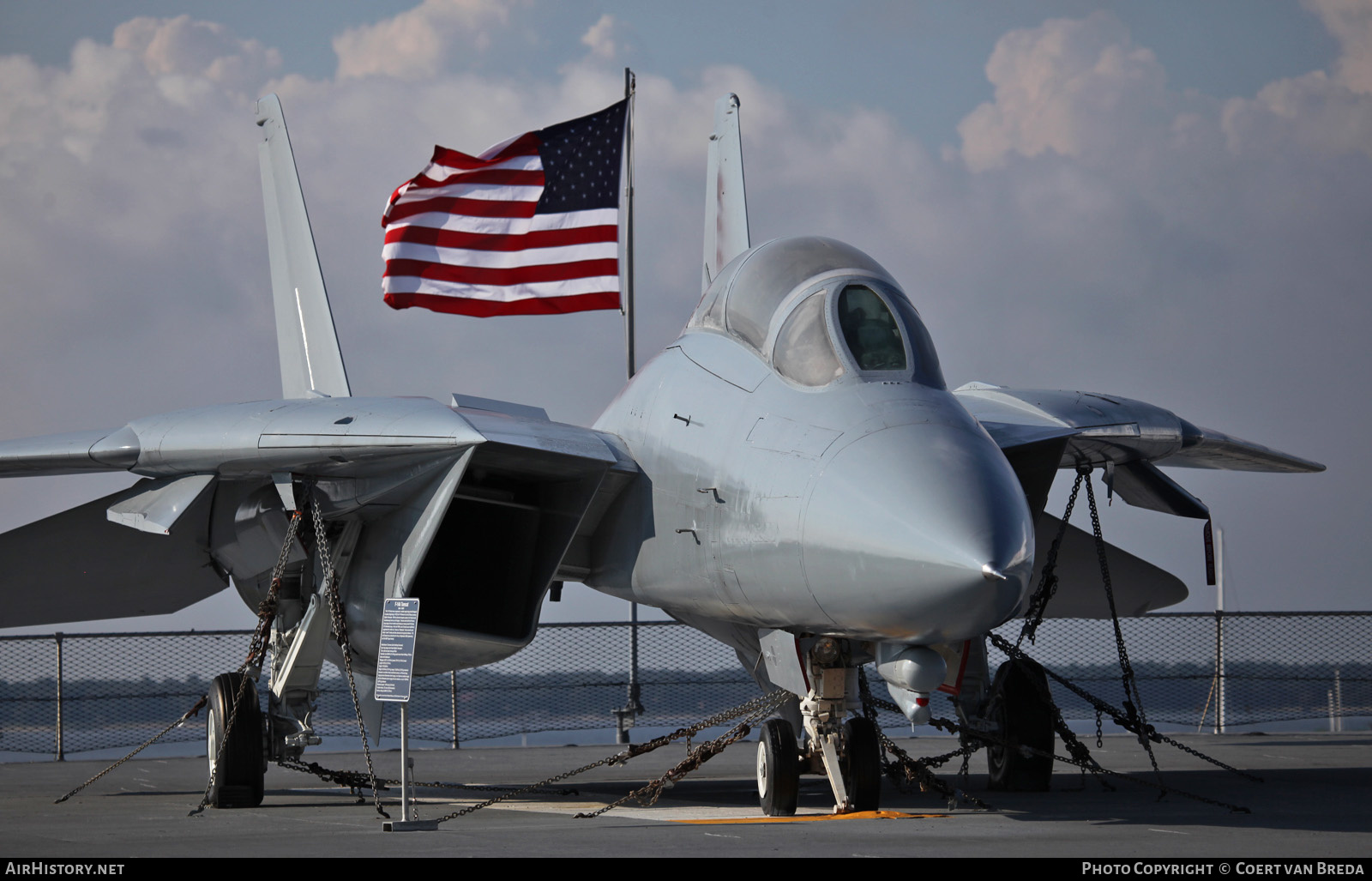 Aircraft Photo of 159025 | Grumman F-14A Tomcat | USA - Navy | AirHistory.net #300434