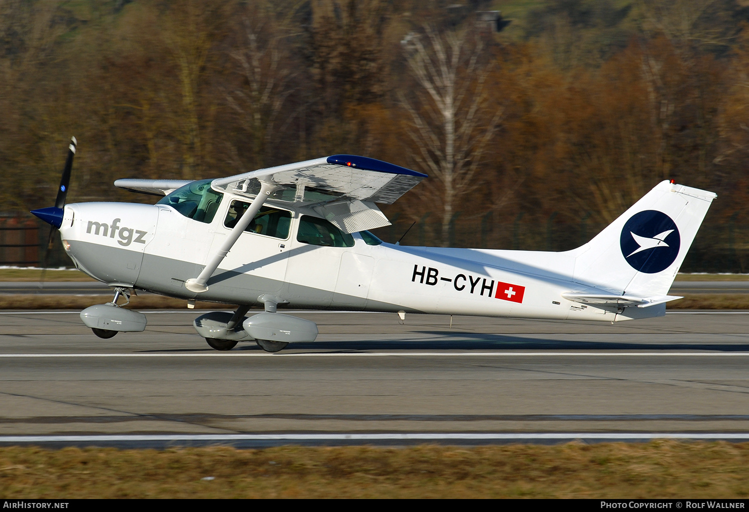 Aircraft Photo of HB-CYH | Cessna 172P Skyhawk | MFGZ - Motorfluggruppe Zürich | AirHistory.net #300477