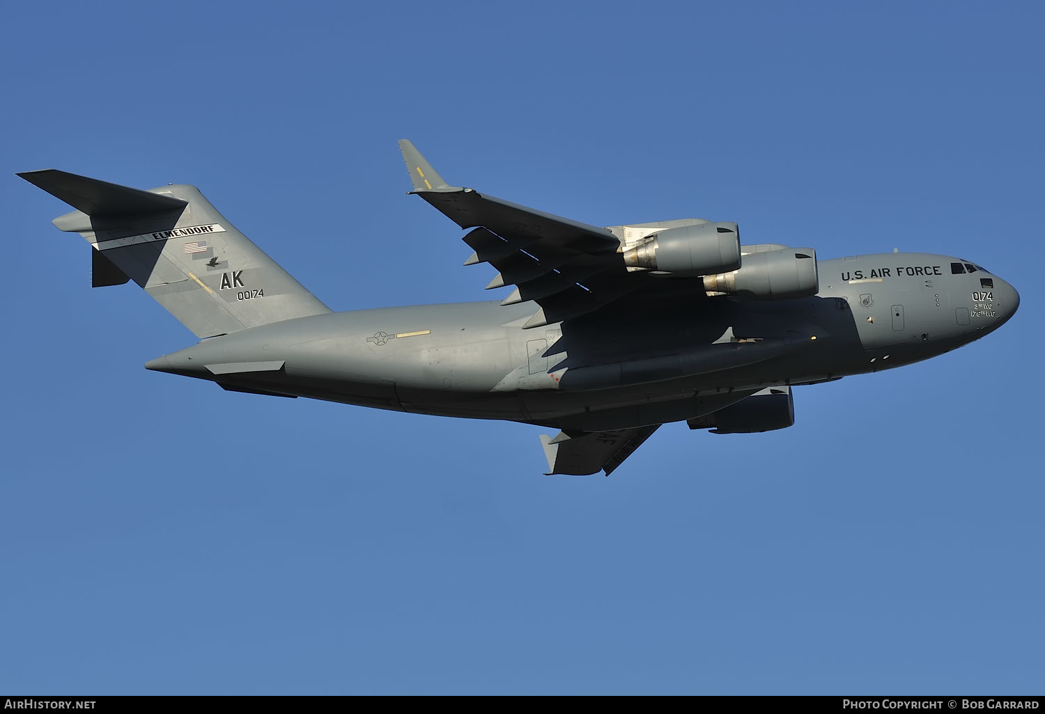 Aircraft Photo of 00-0174 / 00174 | Boeing C-17A Globemaster III | USA - Air Force | AirHistory.net #300600