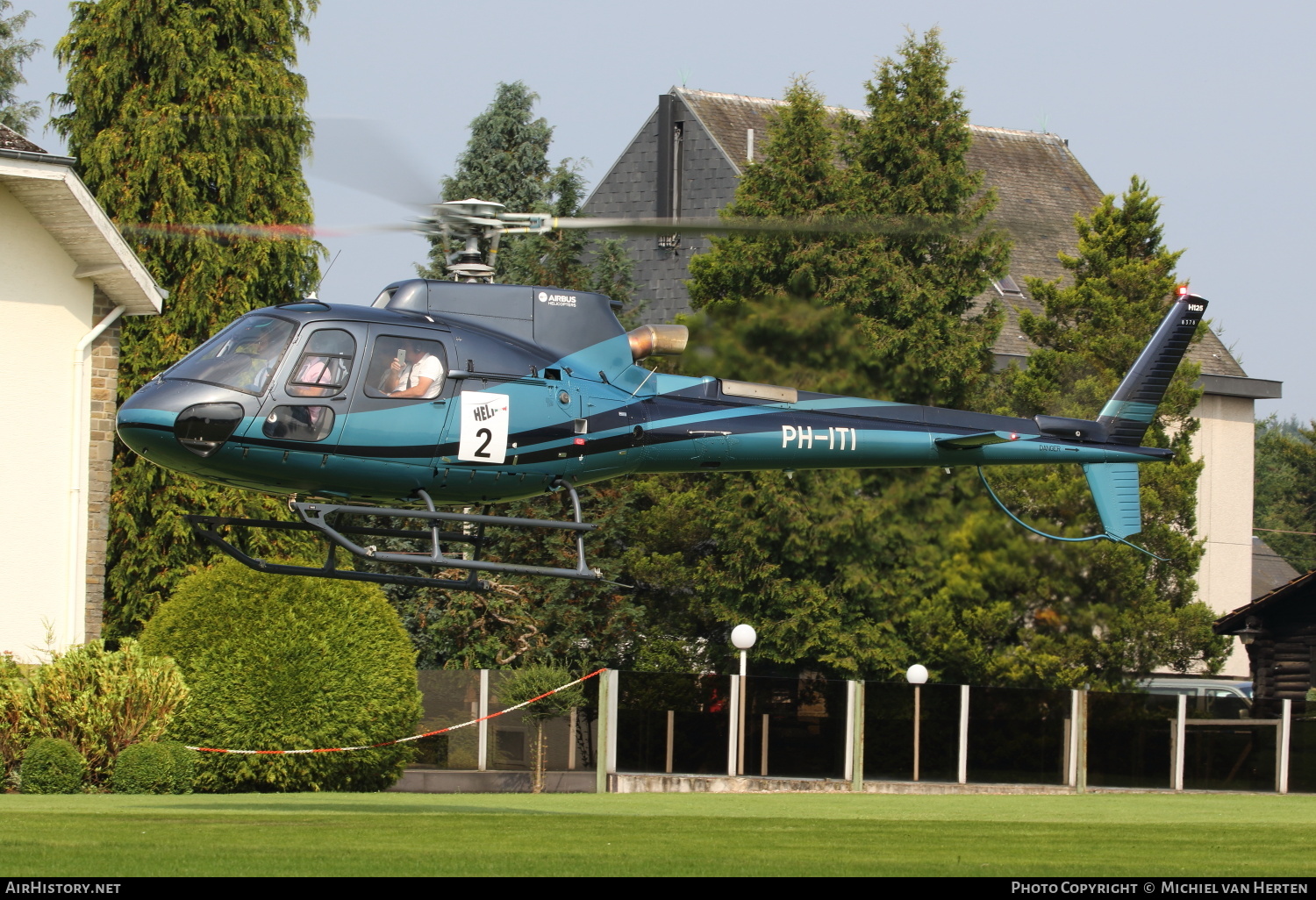 Aircraft Photo of PH-ITI | Eurocopter AS-350B-3 Ecureuil | AirHistory.net #300611