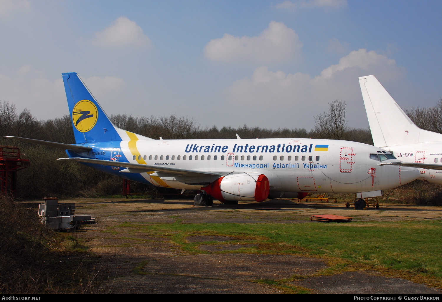 Aircraft Photo of N856TM | Boeing 737-55D | Ukraine International Airlines | AirHistory.net #300673