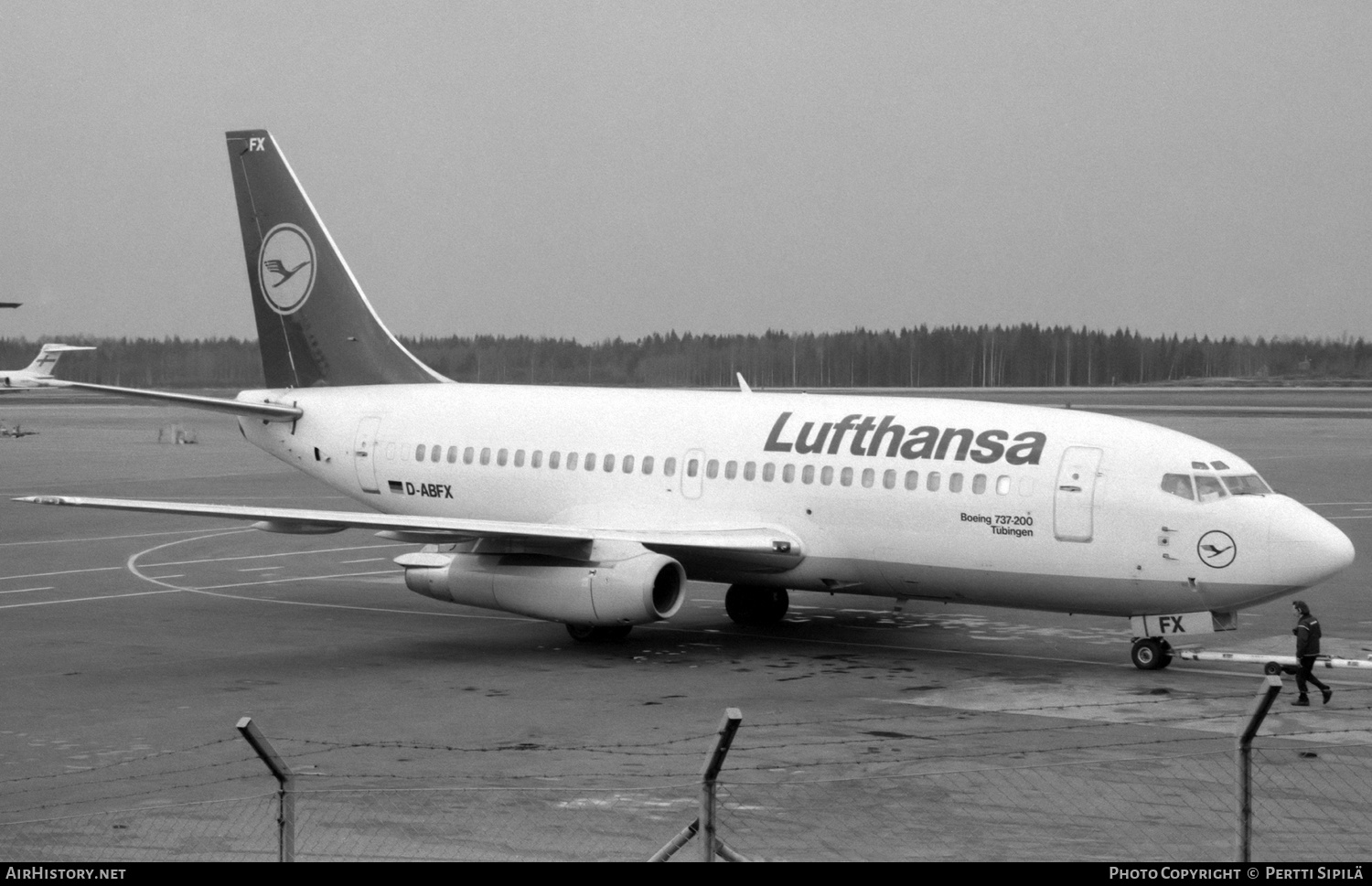 Aircraft Photo of D-ABFX | Boeing 737-230/Adv | Lufthansa | AirHistory.net #300708