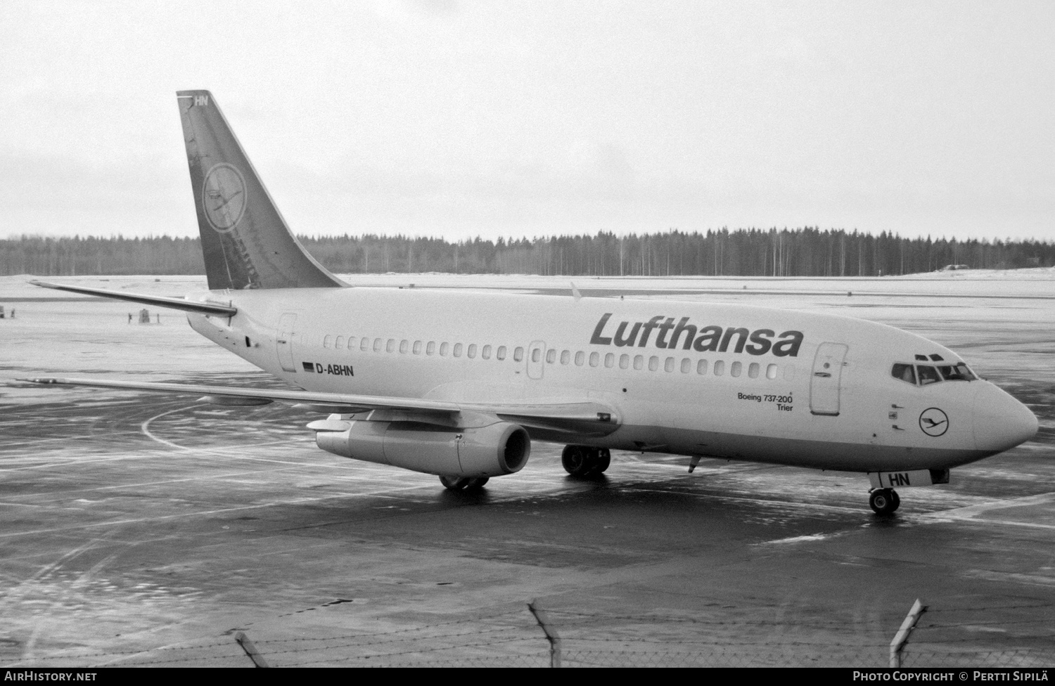 Aircraft Photo of D-ABHN | Boeing 737-230/Adv | Lufthansa | AirHistory.net #300727